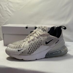 Nike Air Max 270 White and Black Sneakers 7.5